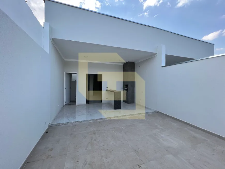 Foto 1 de Casa com 3 Quartos à venda, 107m² em Jardim Abolição de Lourenço Dias, Araras