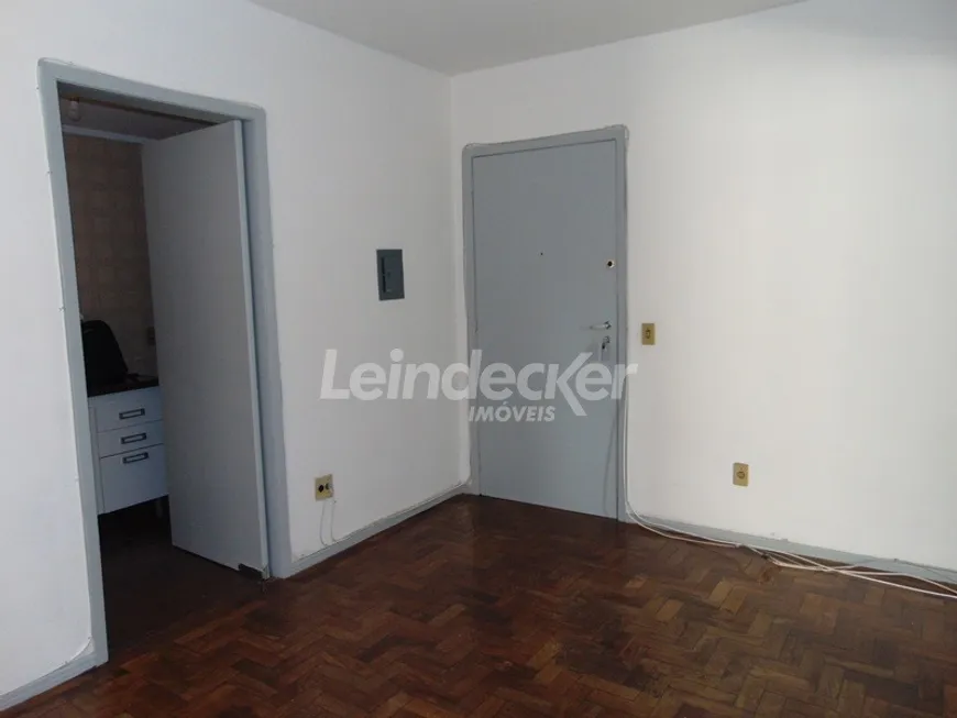 Foto 1 de Apartamento com 1 Quarto à venda, 40m² em Centro Histórico, Porto Alegre