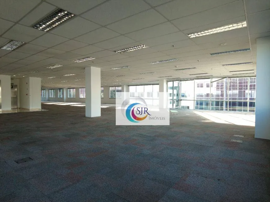 Foto 1 de Sala Comercial para alugar, 689m² em Jardim São Luís, São Paulo