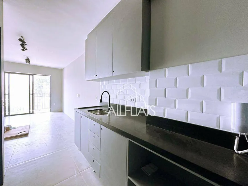 Foto 1 de Apartamento com 1 Quarto para venda ou aluguel, 30m² em Pinheiros, São Paulo