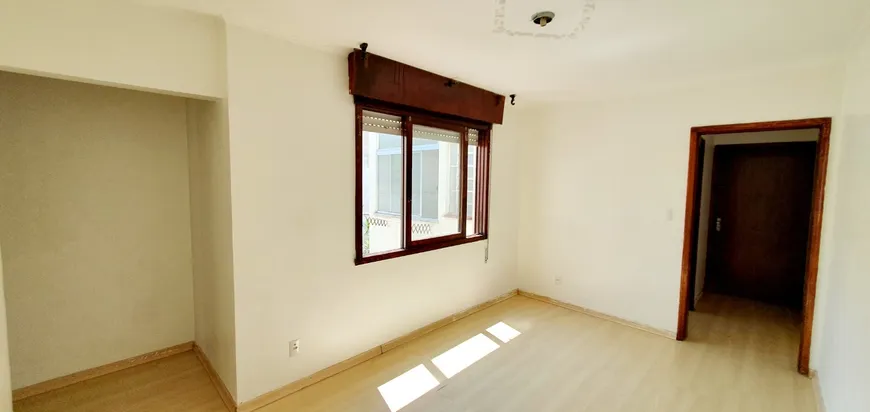 Foto 1 de Apartamento com 1 Quarto à venda, 71m² em Jardim São Pedro, Porto Alegre