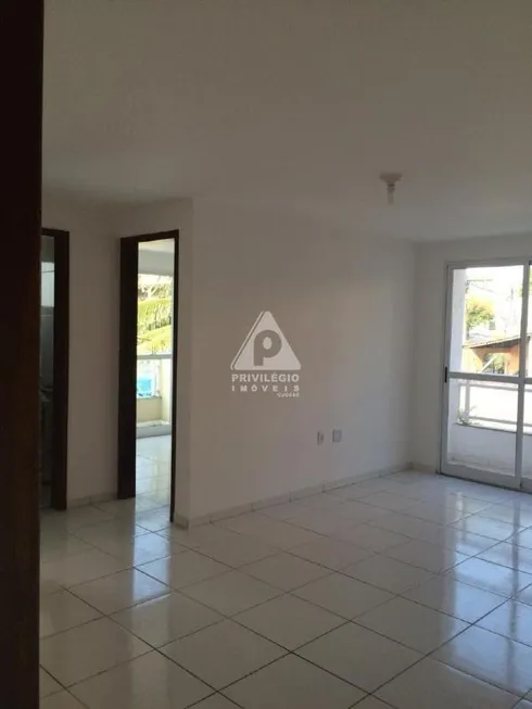 Foto 1 de Apartamento com 2 Quartos à venda, 65m² em Curicica, Rio de Janeiro