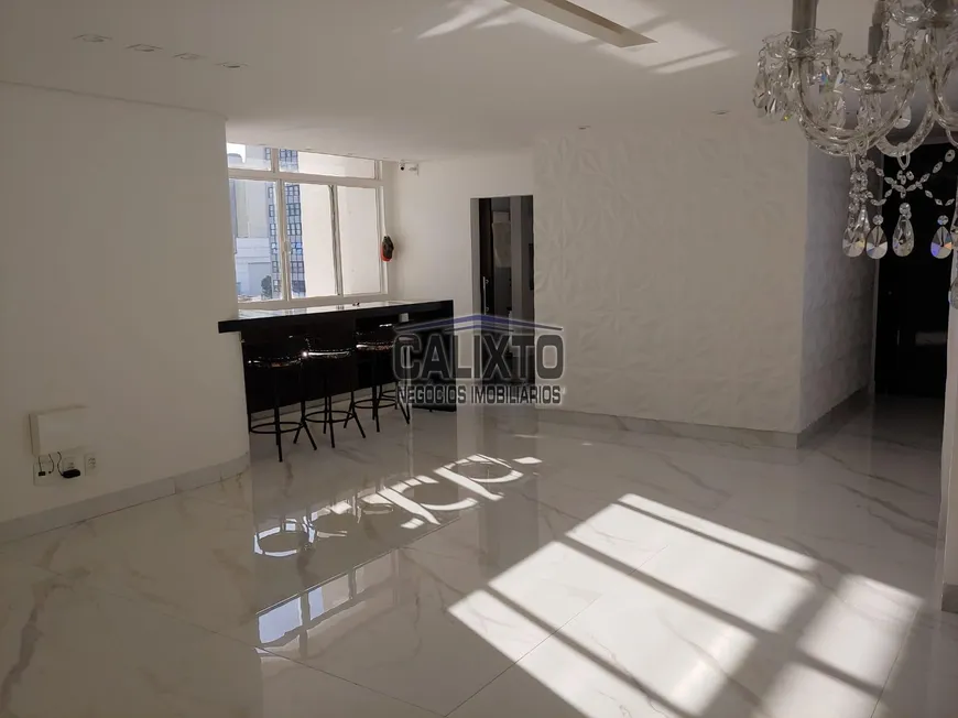 Foto 1 de Apartamento com 3 Quartos à venda, 166m² em Centro, Uberlândia