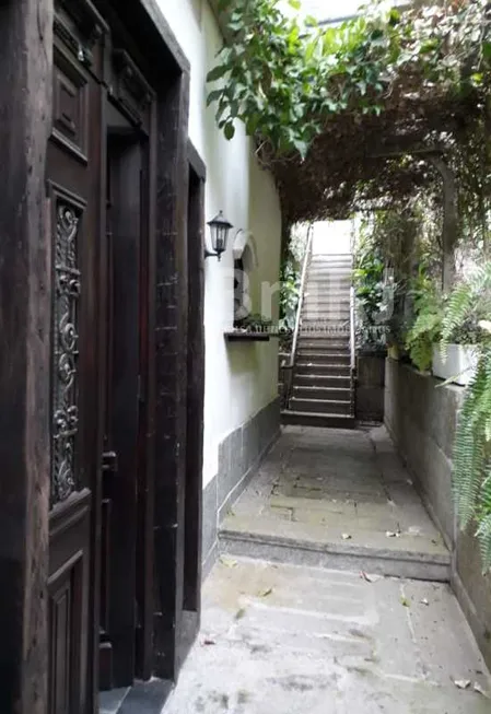 Foto 1 de Casa de Condomínio com 4 Quartos à venda, 600m² em Jardim Botânico, Rio de Janeiro