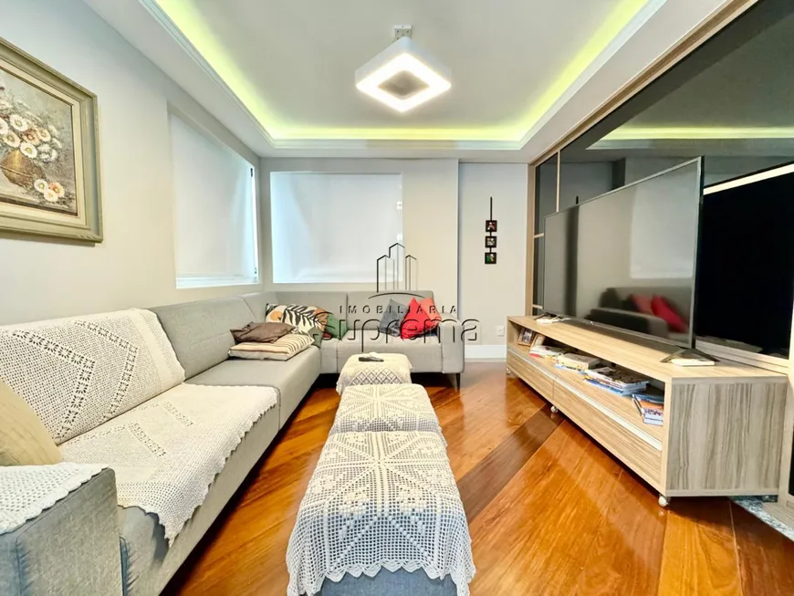 Foto 1 de Apartamento com 4 Quartos à venda, 238m² em Centro, Itajaí