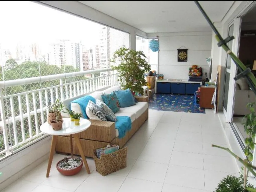 Foto 1 de Apartamento com 3 Quartos à venda, 199m² em Vila Andrade, São Paulo