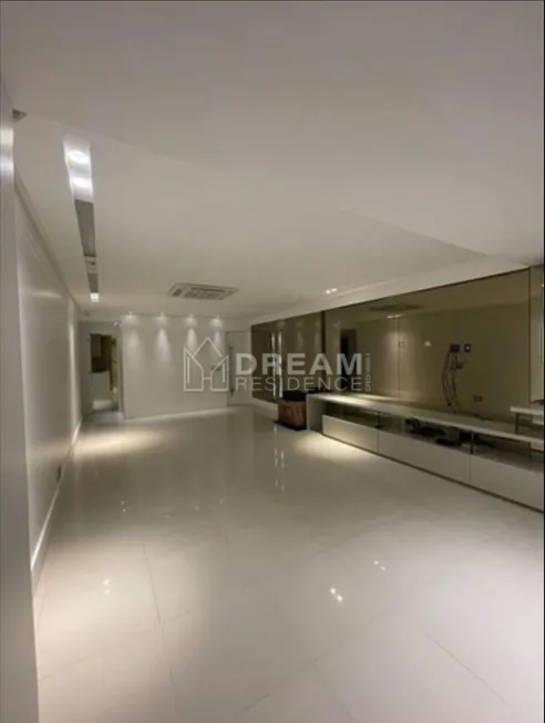 Foto 1 de Apartamento com 4 Quartos à venda, 142m² em Madalena, Recife