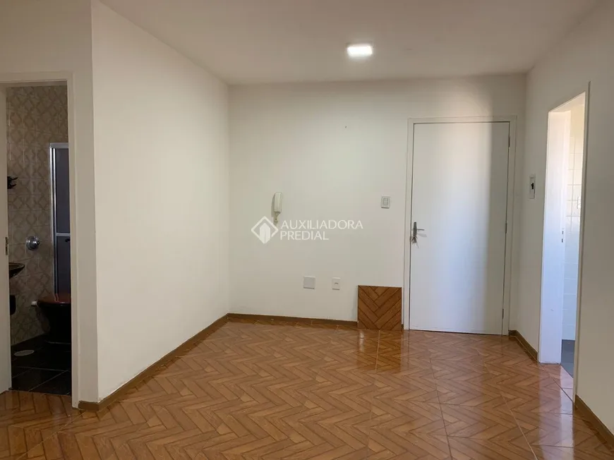 Foto 1 de Kitnet com 1 Quarto à venda, 33m² em Glória, Porto Alegre