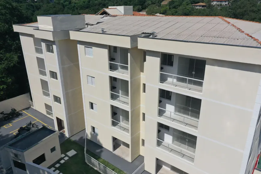 Foto 1 de Apartamento com 2 Quartos à venda, 54m² em Granja Viana, Cotia