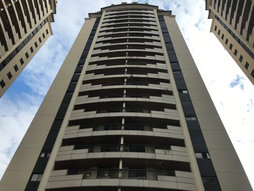 Foto 1 de Apartamento com 3 Quartos à venda, 182m² em Jardim Paulista, São Paulo