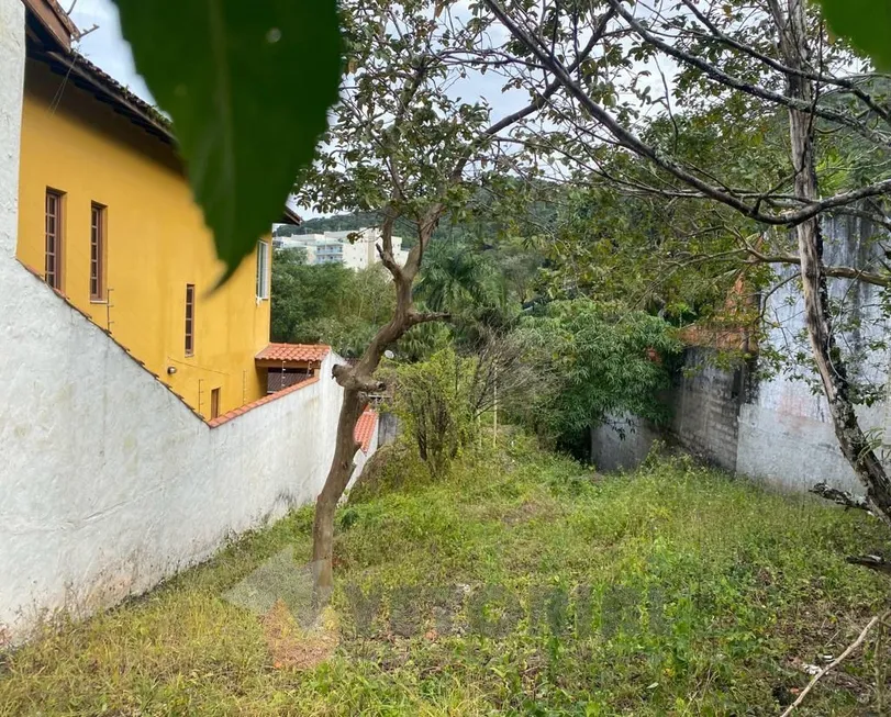 Foto 1 de Lote/Terreno à venda, 360m² em Cidade Jardim, Caraguatatuba