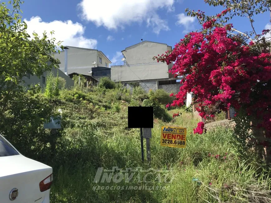 Foto 1 de Lote/Terreno à venda em Centenário, Caxias do Sul