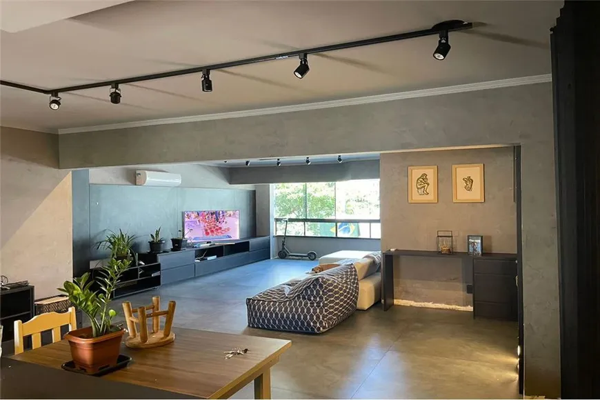 Foto 1 de Apartamento com 3 Quartos à venda, 299m² em Centro, Balneário Camboriú