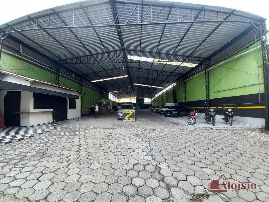 Foto 1 de Ponto Comercial para alugar, 1600m² em Centro, Taubaté