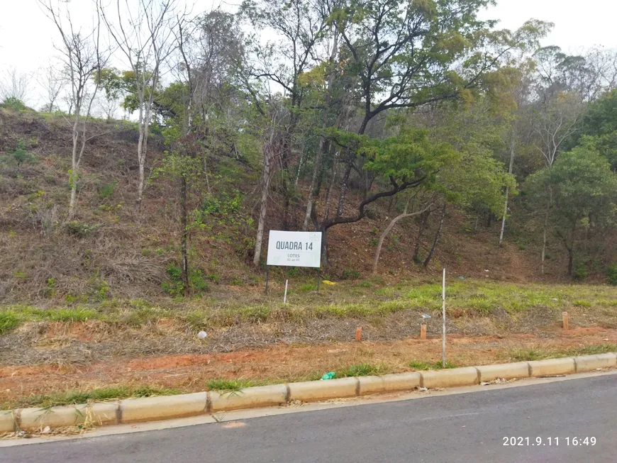 Foto 1 de Lote/Terreno à venda, 360m² em Centro, Pedro Leopoldo