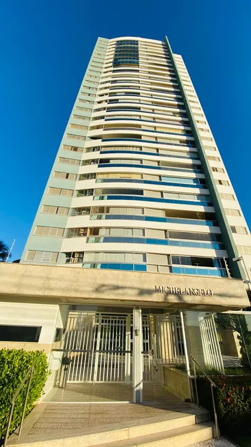 Foto 1 de Apartamento com 2 Quartos à venda, 218m² em Jardim dos Estados, Campo Grande