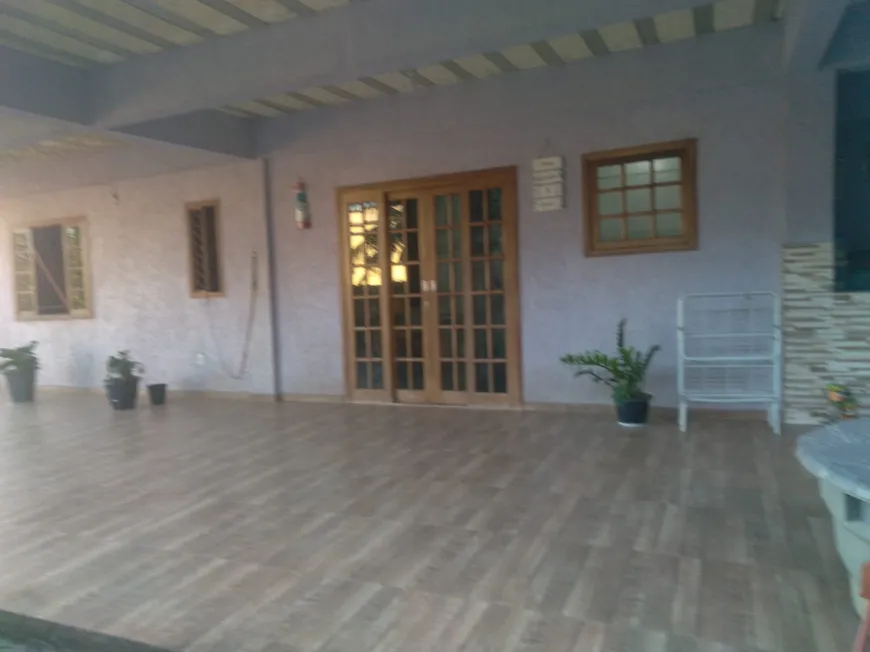 Foto 1 de Casa com 3 Quartos à venda, 127m² em Vista Alegre, Itaguaí