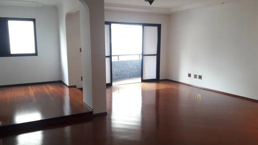 Foto 1 de Apartamento com 3 Quartos para alugar, 154m² em Pompeia, São Paulo