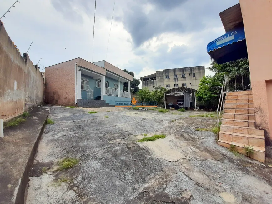 Foto 1 de Casa com 3 Quartos à venda, 580m² em Paraúna , Belo Horizonte