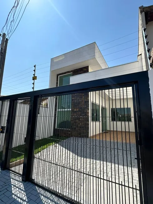 Foto 1 de Casa com 4 Quartos à venda, 180m² em Parque das Grevileas 3 parte, Maringá
