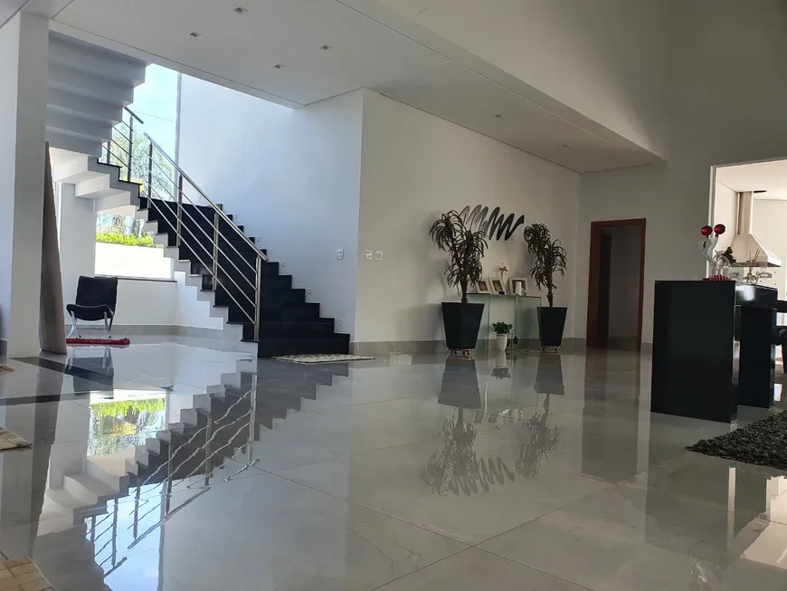 Foto 1 de Casa com 6 Quartos à venda, 610m² em Parque Village Castelo, Itu