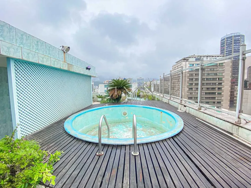 Foto 1 de Cobertura com 3 Quartos à venda, 442m² em Leblon, Rio de Janeiro