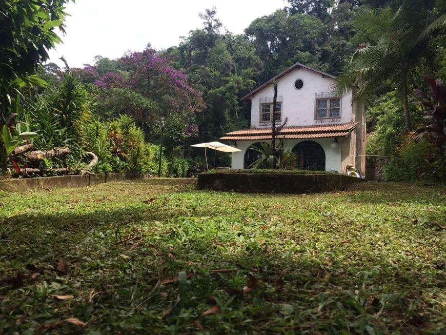 Foto 1 de Casa com 4 Quartos à venda, 220m² em Independência, Petrópolis