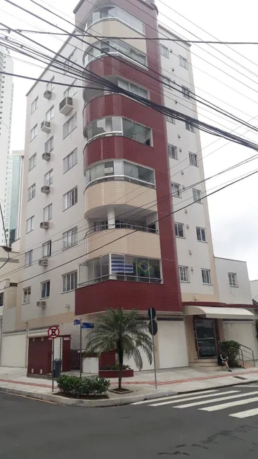 Foto 1 de Apartamento com 3 Quartos à venda, 98m² em Centro, Balneário Camboriú