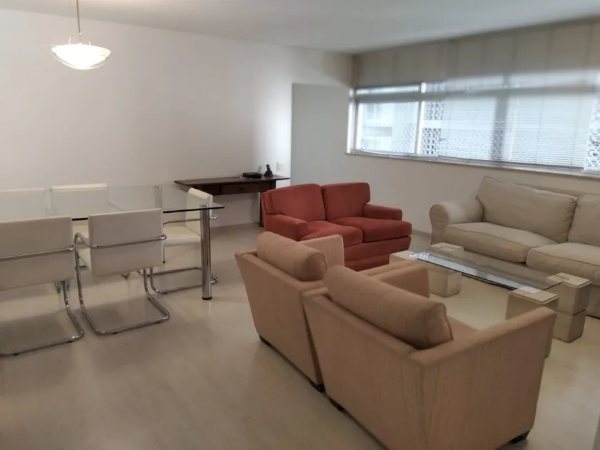 Foto 1 de Apartamento com 3 Quartos para alugar, 140m² em Consolação, São Paulo