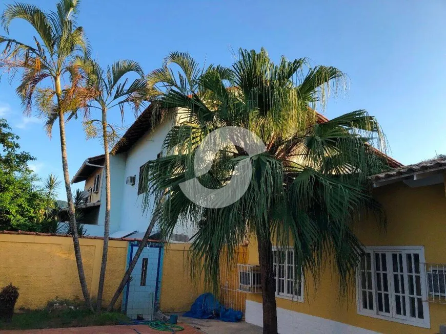 Foto 1 de Casa com 3 Quartos à venda, 450m² em Serra Grande, Niterói