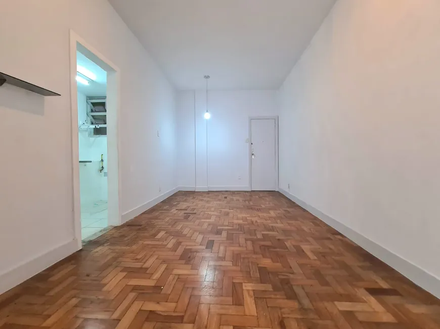 Foto 1 de Apartamento com 1 Quarto à venda, 50m² em Copacabana, Rio de Janeiro