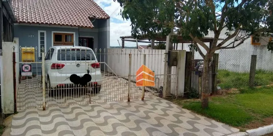 Foto 1 de Casa com 2 Quartos à venda, 80m² em Auxiliadora, Gravataí