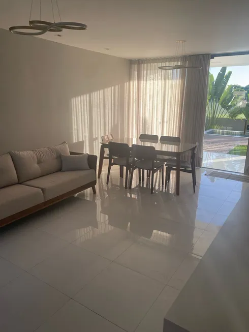 Foto 1 de Casa de Condomínio com 4 Quartos para alugar, 250m² em Jardim Limoeiro, Camaçari