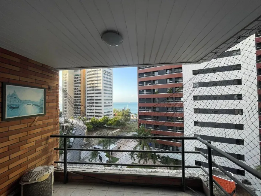 Foto 1 de Apartamento com 3 Quartos à venda, 80m² em Mucuripe, Fortaleza