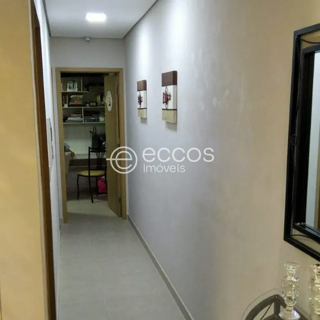 Foto 1 de Apartamento com 2 Quartos à venda, 54m² em Aclimacao, Uberlândia