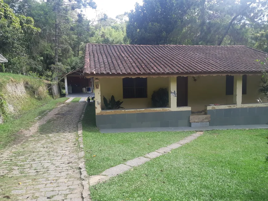 Foto 1 de Fazenda/Sítio com 2 Quartos à venda, 800m² em Conselheiro Paulino, Nova Friburgo