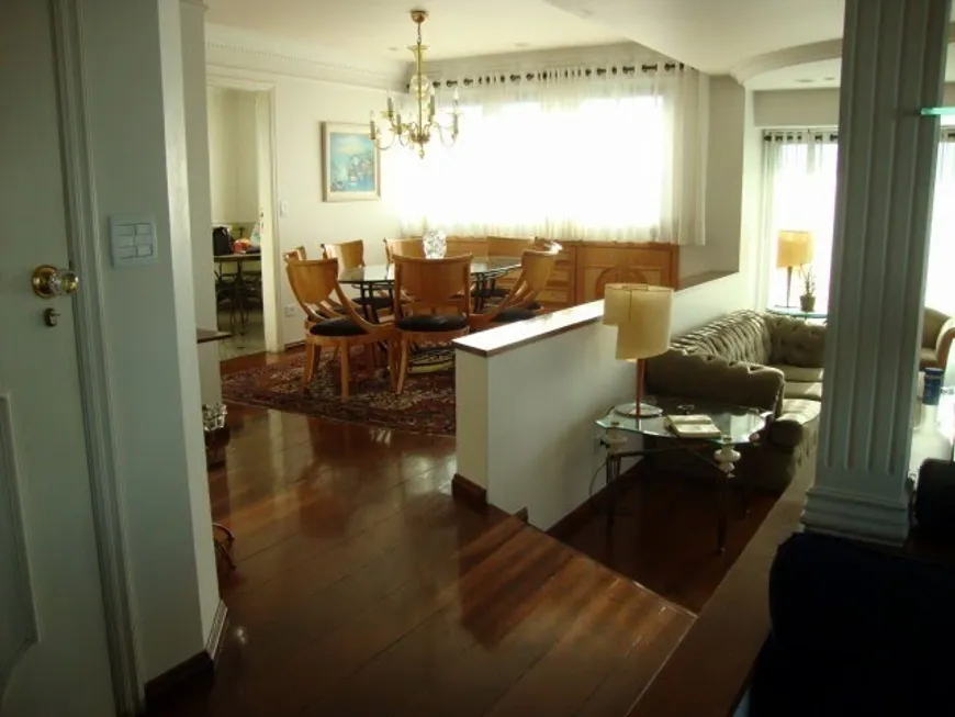 Foto 1 de Apartamento com 3 Quartos à venda, 197m² em Móoca, São Paulo