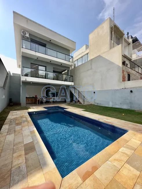 Foto 1 de Casa de Condomínio com 3 Quartos à venda, 275m² em Suru, Santana de Parnaíba