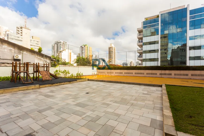 Foto 1 de Apartamento com 3 Quartos para alugar, 130m² em Pinheiros, São Paulo