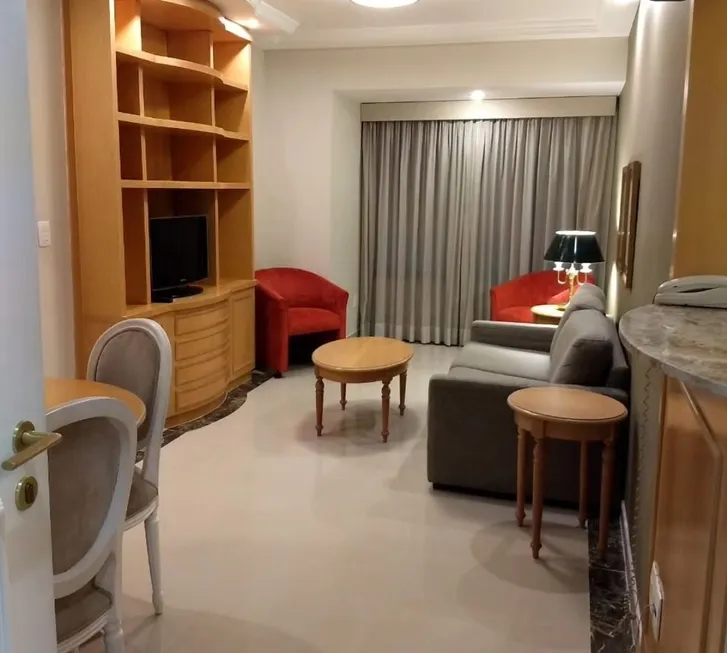 Foto 1 de Apartamento com 1 Quarto para alugar, 34m² em Moema, São Paulo