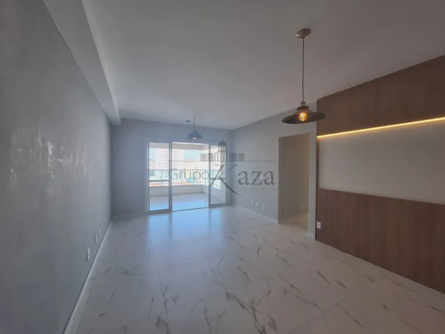 Foto 1 de Apartamento com 3 Quartos para venda ou aluguel, 102m² em Vila Aprazivel, Jacareí