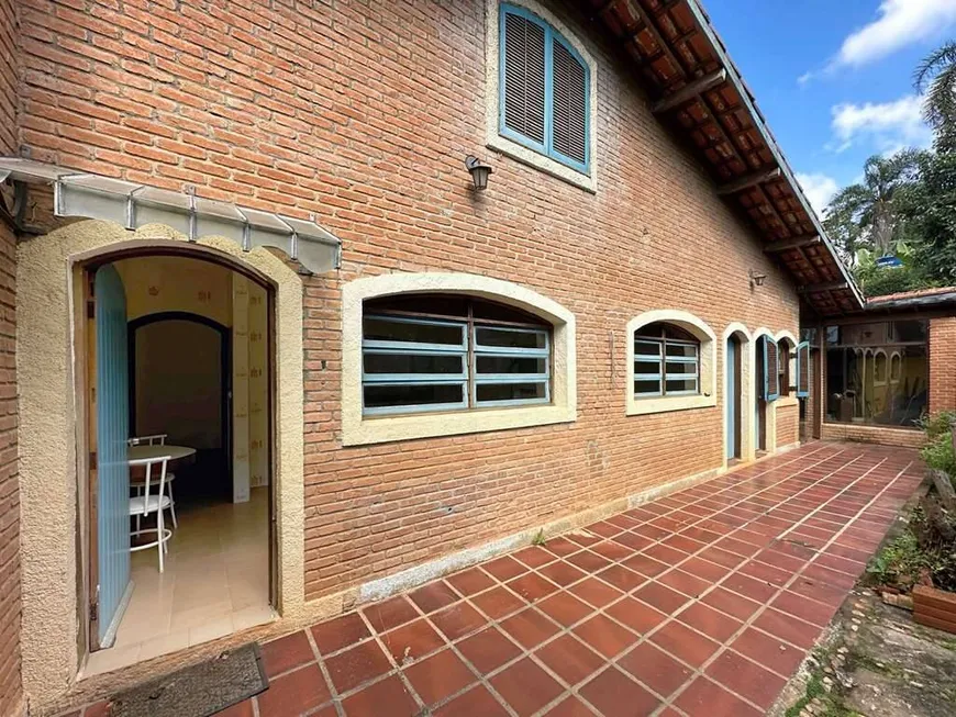 Foto 1 de Casa de Condomínio com 3 Quartos à venda, 1237m² em Jardim Santa Paula, Cotia