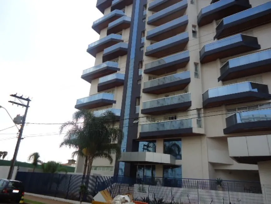 Foto 1 de Apartamento com 4 Quartos à venda, 285m² em Parque Faber Castell I, São Carlos