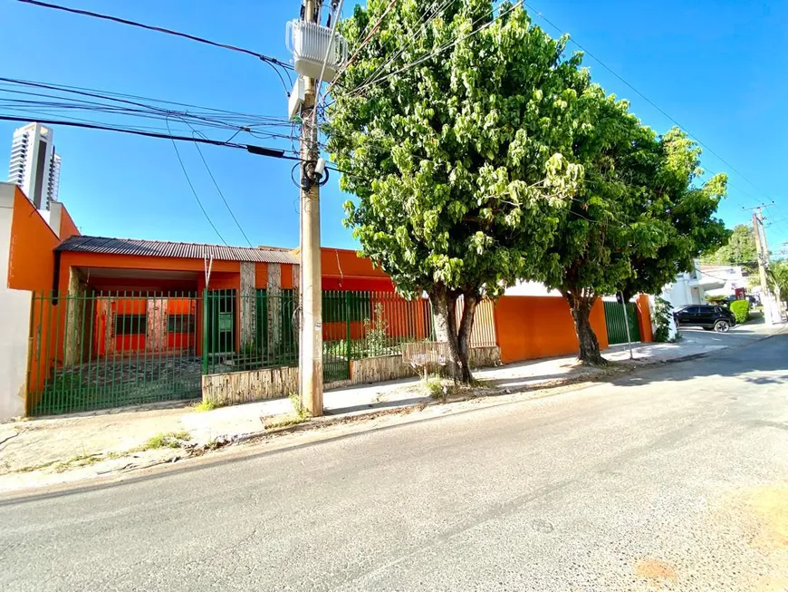 Foto 1 de Casa para alugar, 200m² em Quilombo, Cuiabá