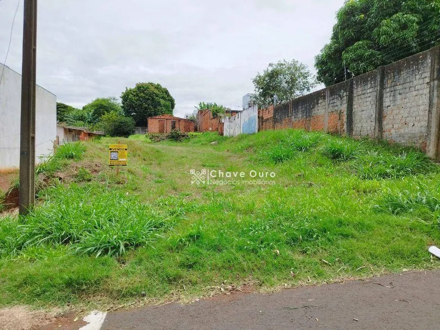 Foto 1 de Lote/Terreno à venda, 621m² em Vila Tolentino, Cascavel