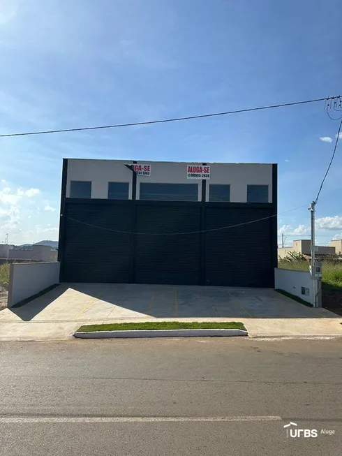 Foto 1 de Galpão/Depósito/Armazém para alugar, 252m² em Terrabela Cerrado I, Senador Canedo