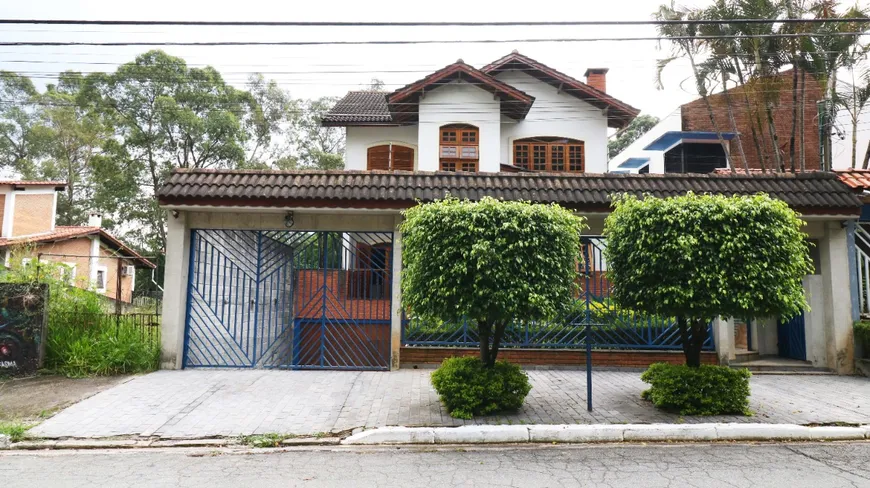 Foto 1 de Sobrado com 5 Quartos à venda, 400m² em Barro Branco, São Paulo