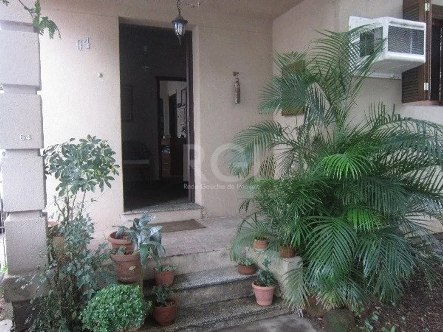 Foto 1 de Casa com 1 Quarto à venda, 138m² em Floresta, Porto Alegre
