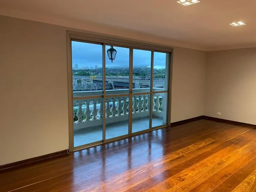 Foto 1 de Apartamento com 3 Quartos à venda, 135m² em Campo Belo, São Paulo