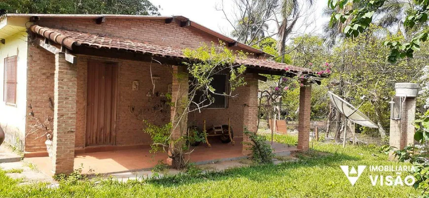 Foto 1 de Fazenda/Sítio com 3 Quartos à venda, 150m² em Jockey Park, Uberaba